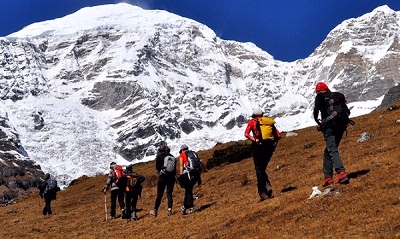 28 Days 27 Nights Snowman Trek