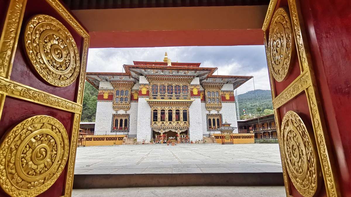 Timeless architecture at Kenchosum Lhakhang