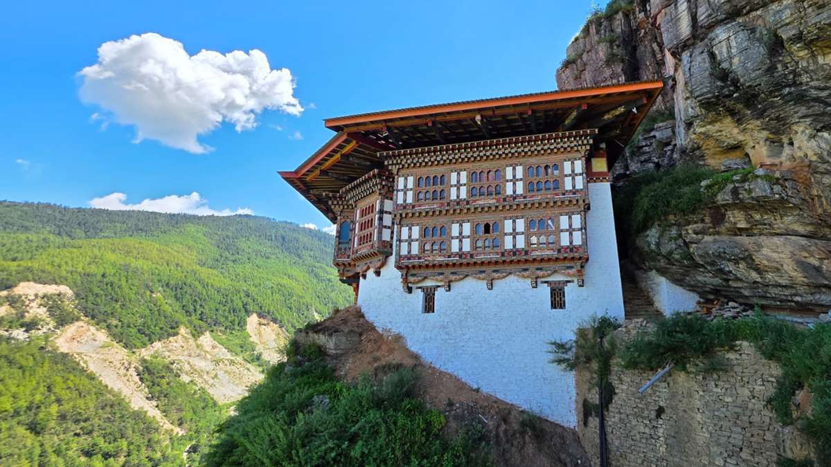 Discover the cliffside beauty of Dzongdrakha Goemba