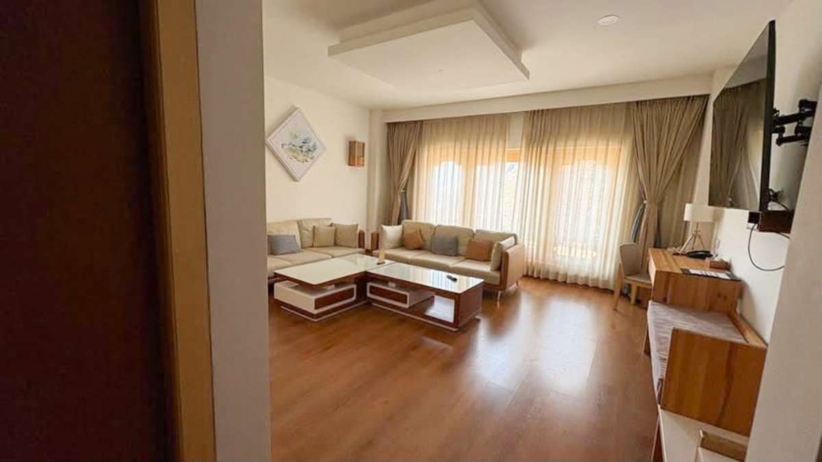 Pelbu Suites