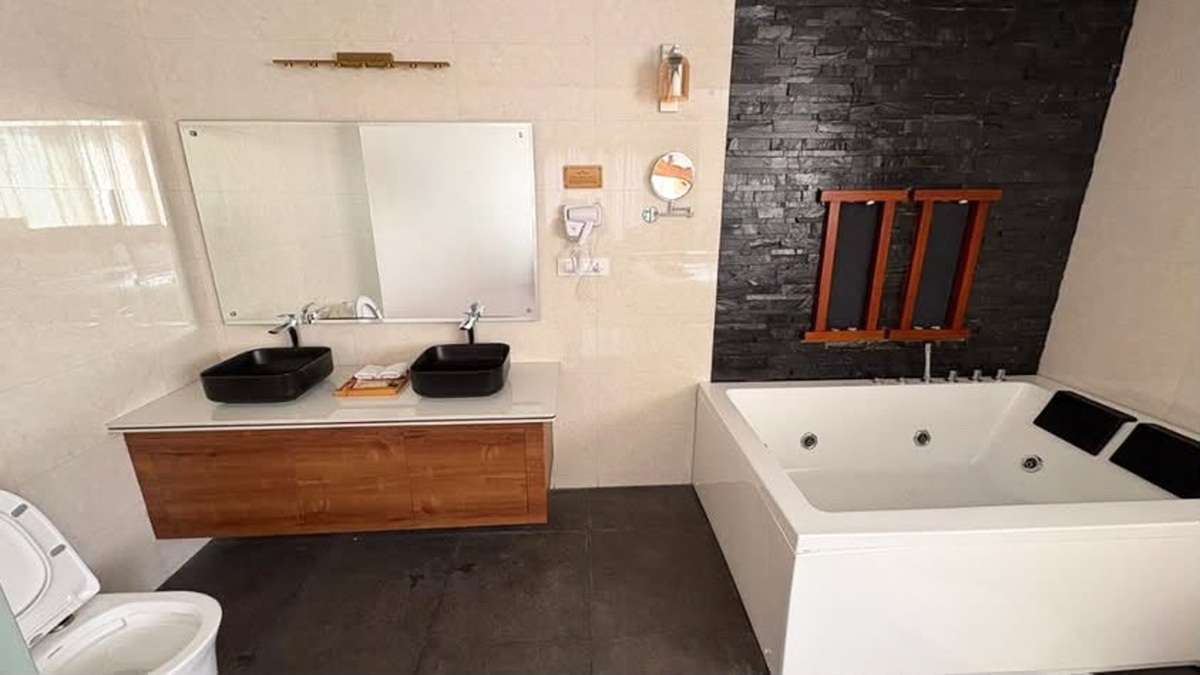 Pelbu Suites