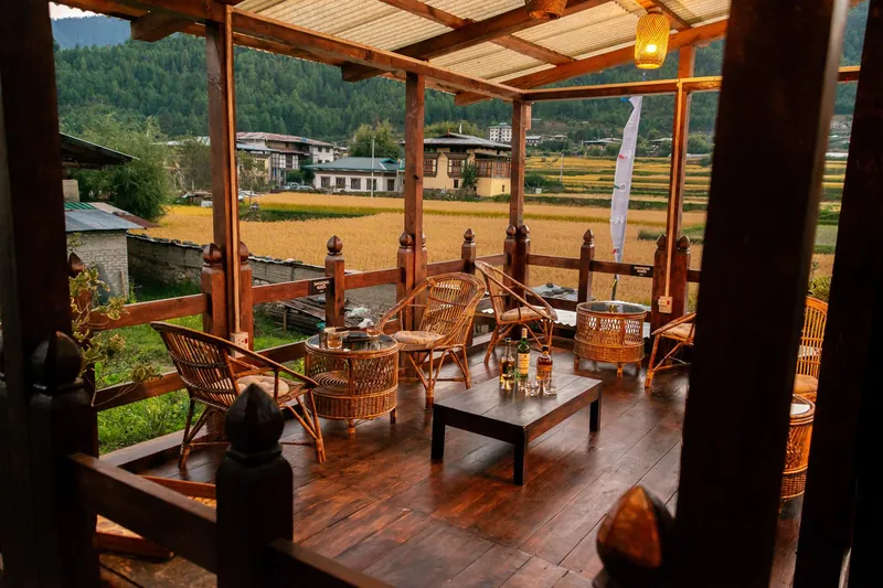 Tshomen Paro 10