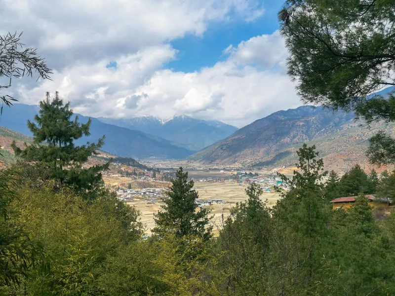 Bhutans weather in March 4
